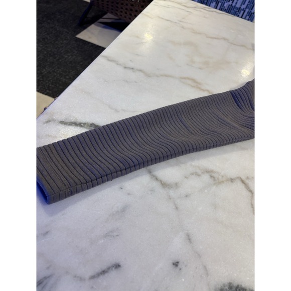 North Face Women's Size Small Full-zip Fleece Hoodie Amazing Condition Gray - Picture 6 of 12